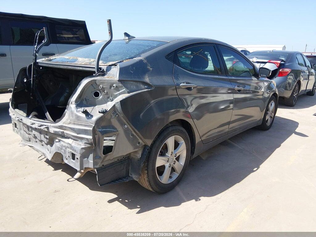 5NPDH4AE6DH351919 2013 HYUNDAI ELANTRA photo no. 4
