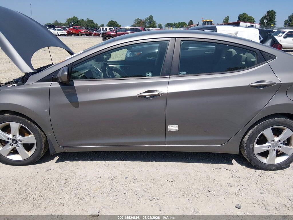 5NPDH4AEXDH301749 2013 HYUNDAI ELANTRA photo no. 6