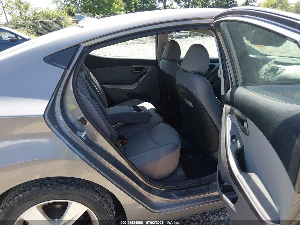 5NPDH4AEXDH301749 2013 HYUNDAI ELANTRA photo no. 8