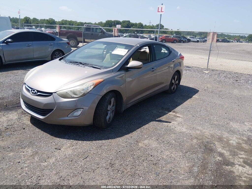 5NPDH4AE4DH277609 2013 HYUNDAI ELANTRA photo no. 2