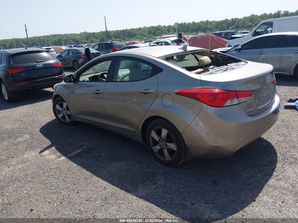 5NPDH4AE4DH277609 2013 HYUNDAI ELANTRA photo no. 3