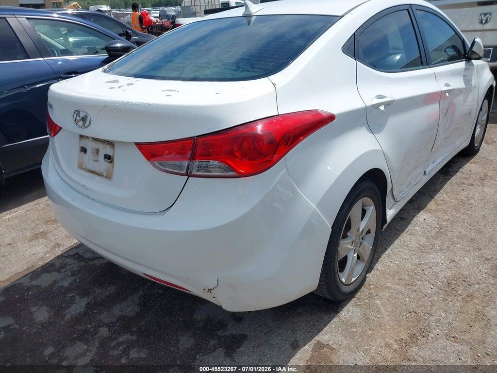 5NPDH4AEXDH290445 2013 HYUNDAI ELANTRA photo no. 4