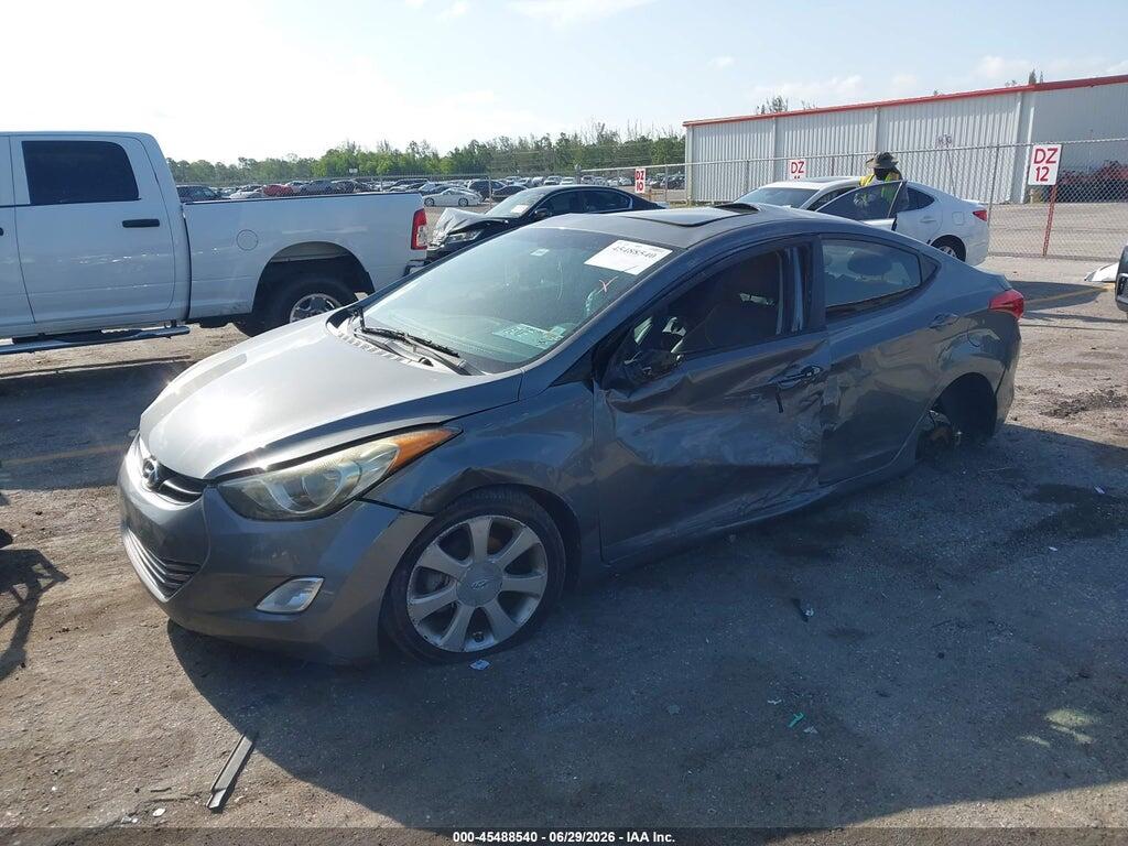 5NPDH4AE7DH338967 2013 HYUNDAI ELANTRA photo no. 2