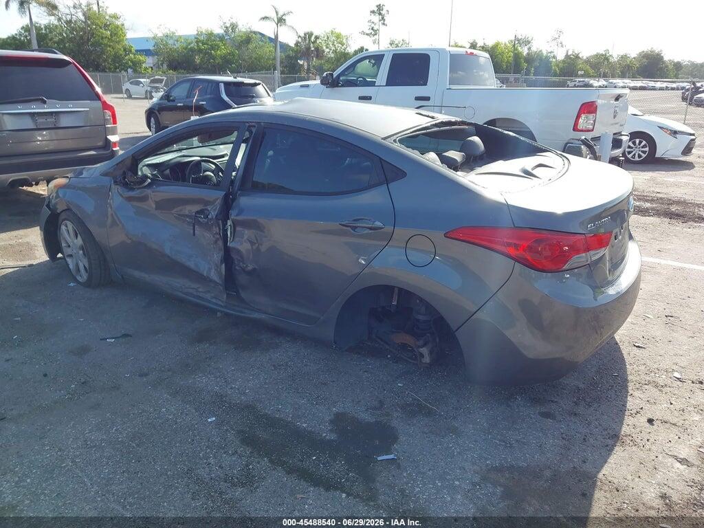 5NPDH4AE7DH338967 2013 HYUNDAI ELANTRA photo no. 3