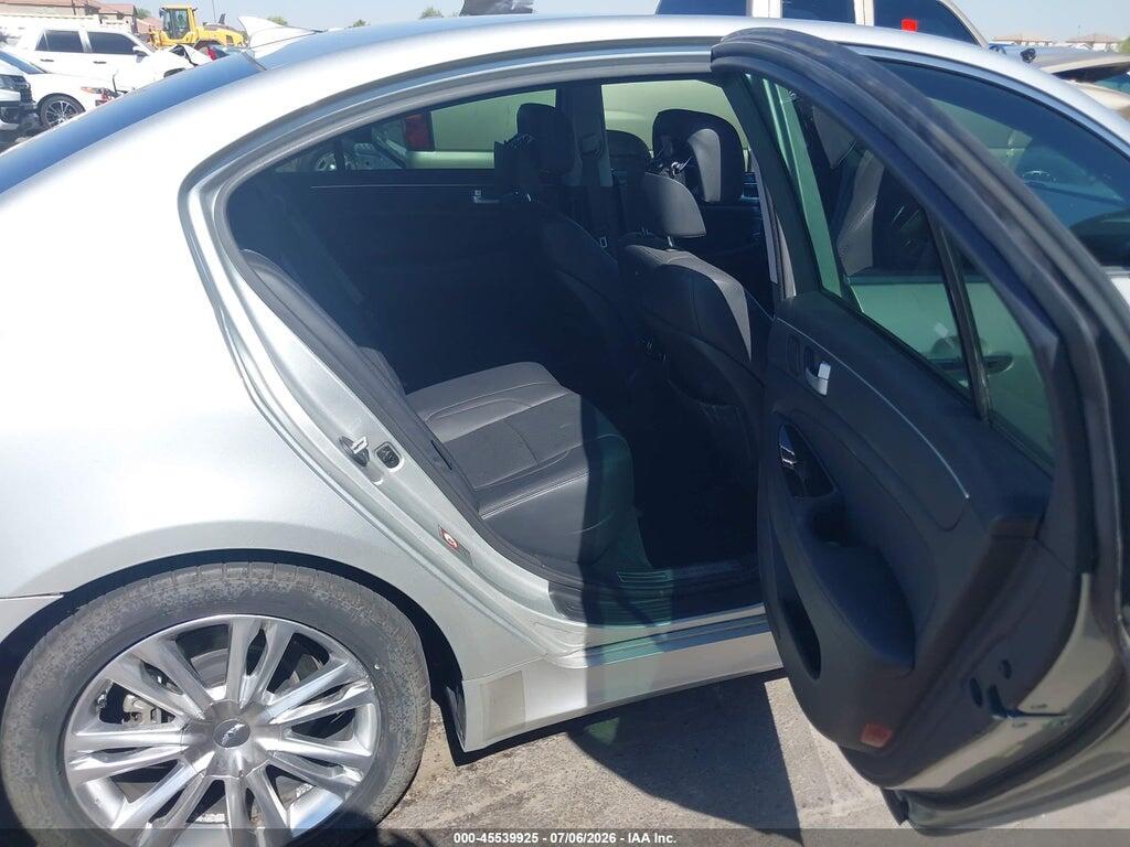KMHGC4DD2DU242518 2013 HYUNDAI GENESIS photo no. 8