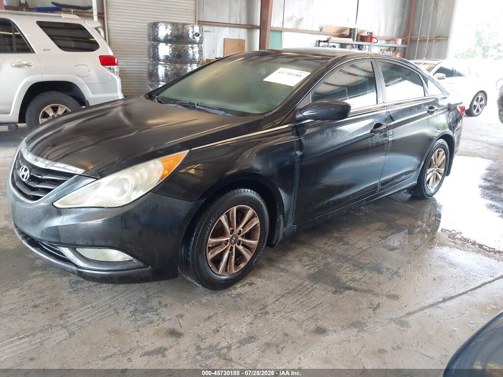5NPEB4AC6DH679068 2013 HYUNDAI SONATA photo no. 2