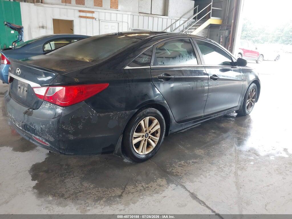 5NPEB4AC6DH679068 2013 HYUNDAI SONATA photo no. 4