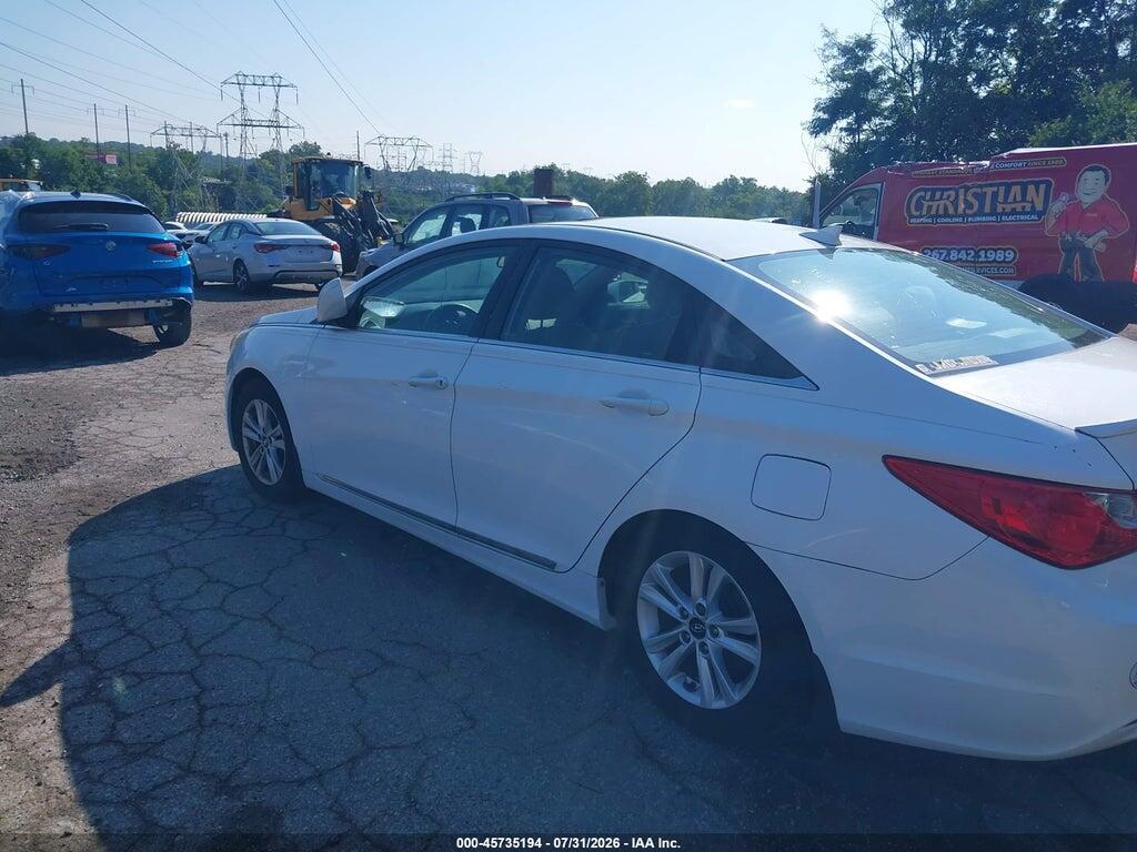 5NPEB4AC3DH783565 2013 HYUNDAI SONATA photo no. 3