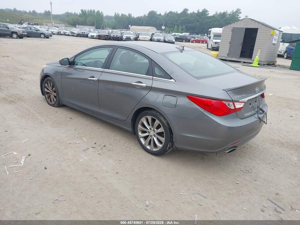 5NPEC4AC8DH558247 2013 HYUNDAI SONATA photo no. 3