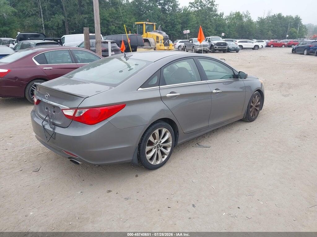 5NPEC4AC8DH558247 2013 HYUNDAI SONATA photo no. 4