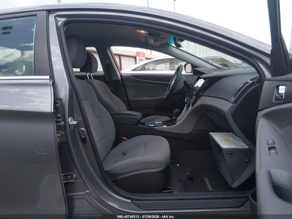 5NPEB4AC3DH704671 2013 HYUNDAI SONATA photo no. 5