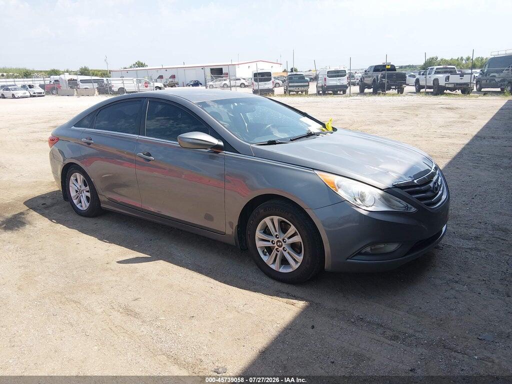 5NPEB4AC7DH607621 2013 HYUNDAI SONATA photo no. 1