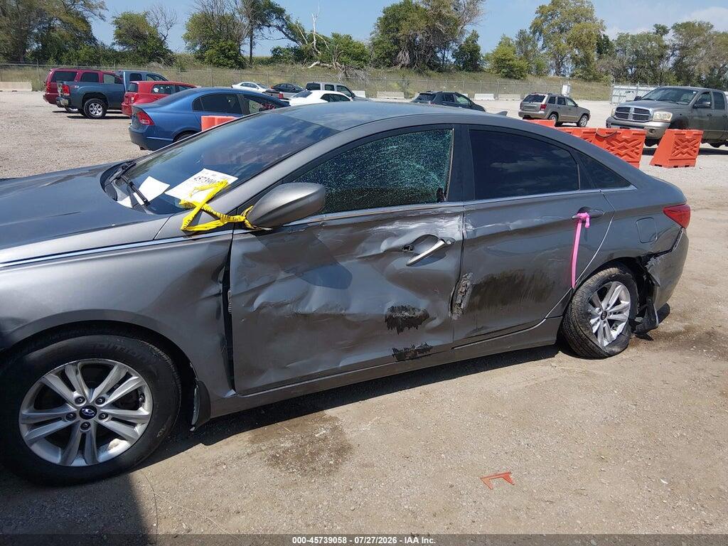 5NPEB4AC7DH607621 2013 HYUNDAI SONATA photo no. 6