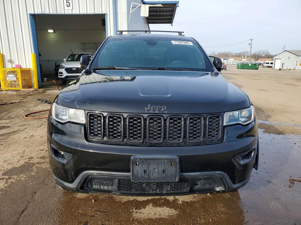 1C4RJFBG7HC699199 2017 JEEP GRAND CHEROKEE photo no. 5