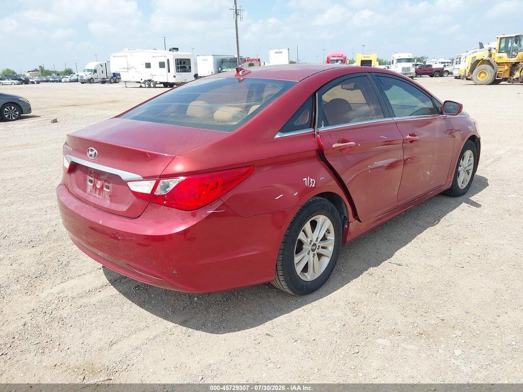 5NPEB4AC1DH749883 2013 HYUNDAI SONATA photo no. 4