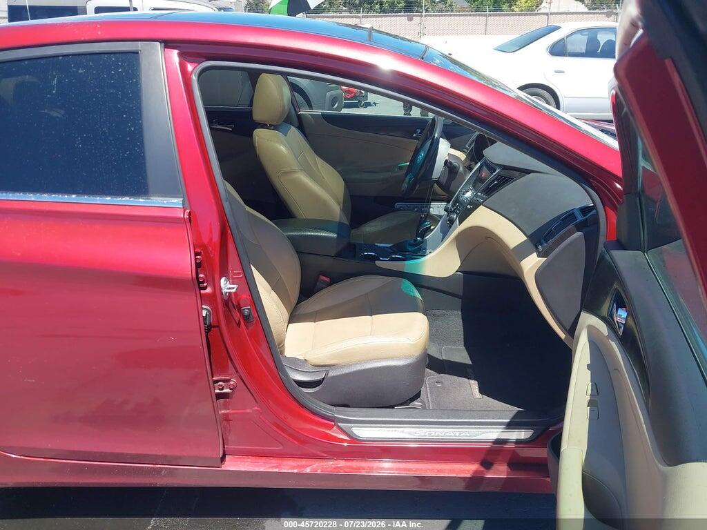 5NPEC4ACXDH633868 2013 HYUNDAI SONATA photo no. 5