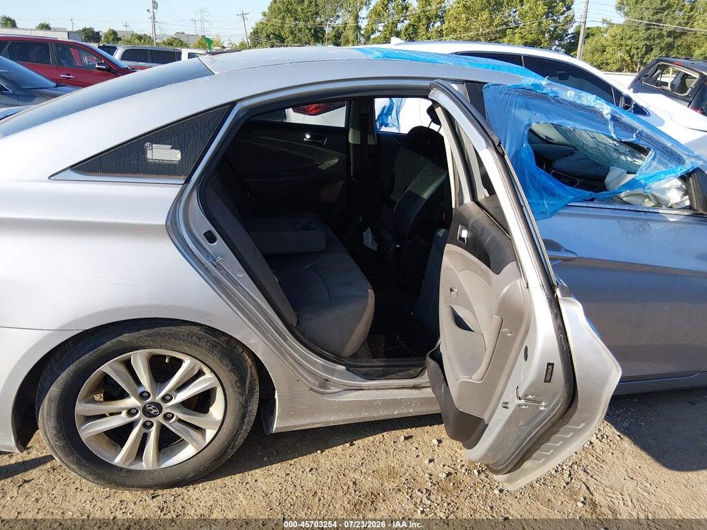 5NPEB4AC0DH566412 2013 HYUNDAI SONATA photo no. 8