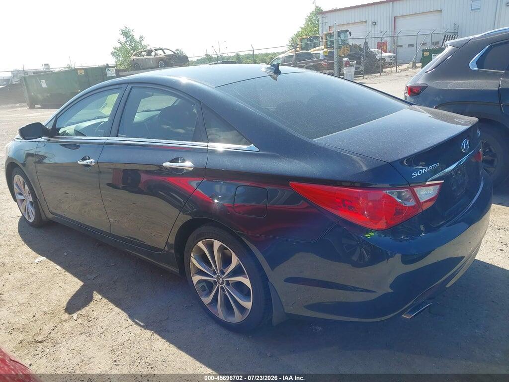 5NPEC4ABXDH581231 2013 HYUNDAI SONATA photo no. 3