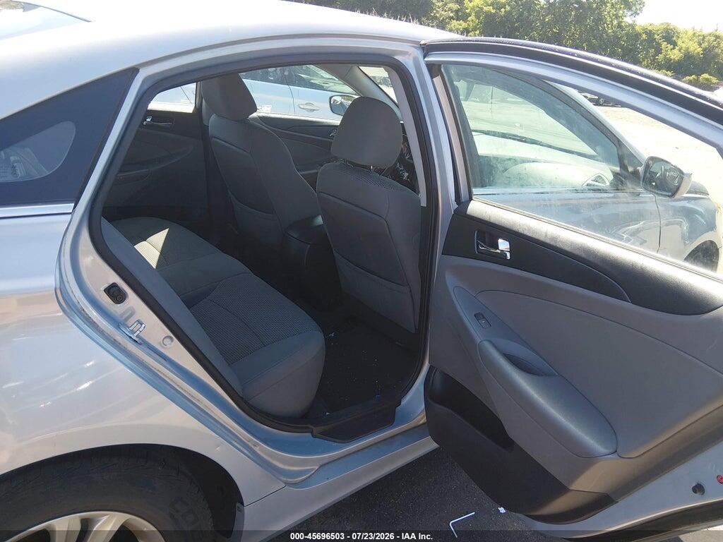 5NPEB4AC5DH526536 2013 HYUNDAI SONATA photo no. 8
