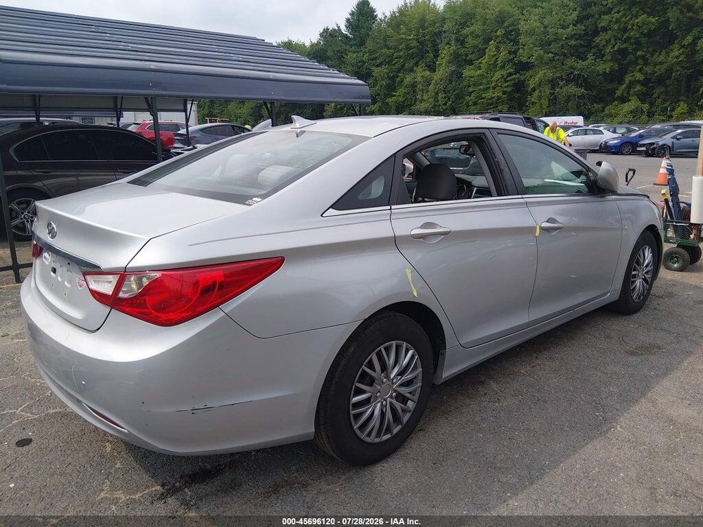 5NPEB4AC6DH514668 2013 HYUNDAI SONATA photo no. 4