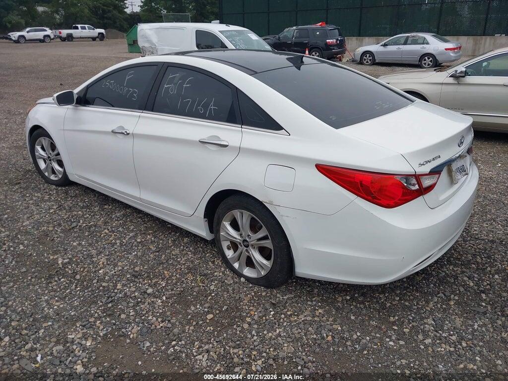 5NPEC4AC2DH694373 2013 HYUNDAI SONATA photo no. 3