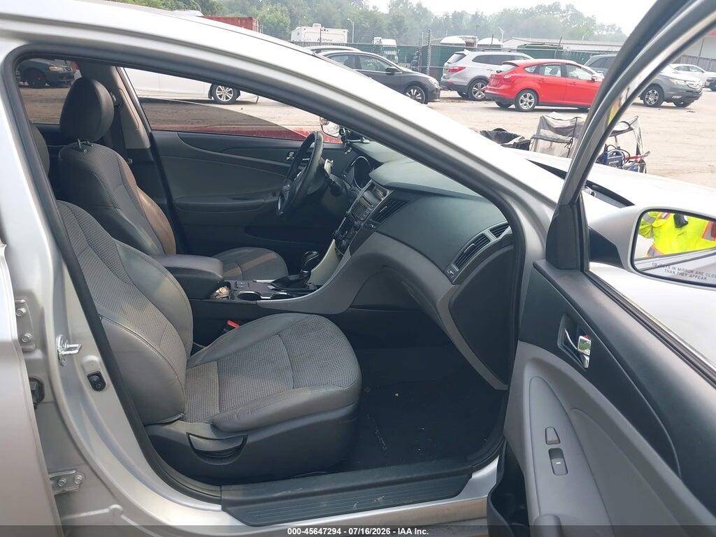 5NPEC4AC9DH508070 2013 HYUNDAI SONATA photo no. 5