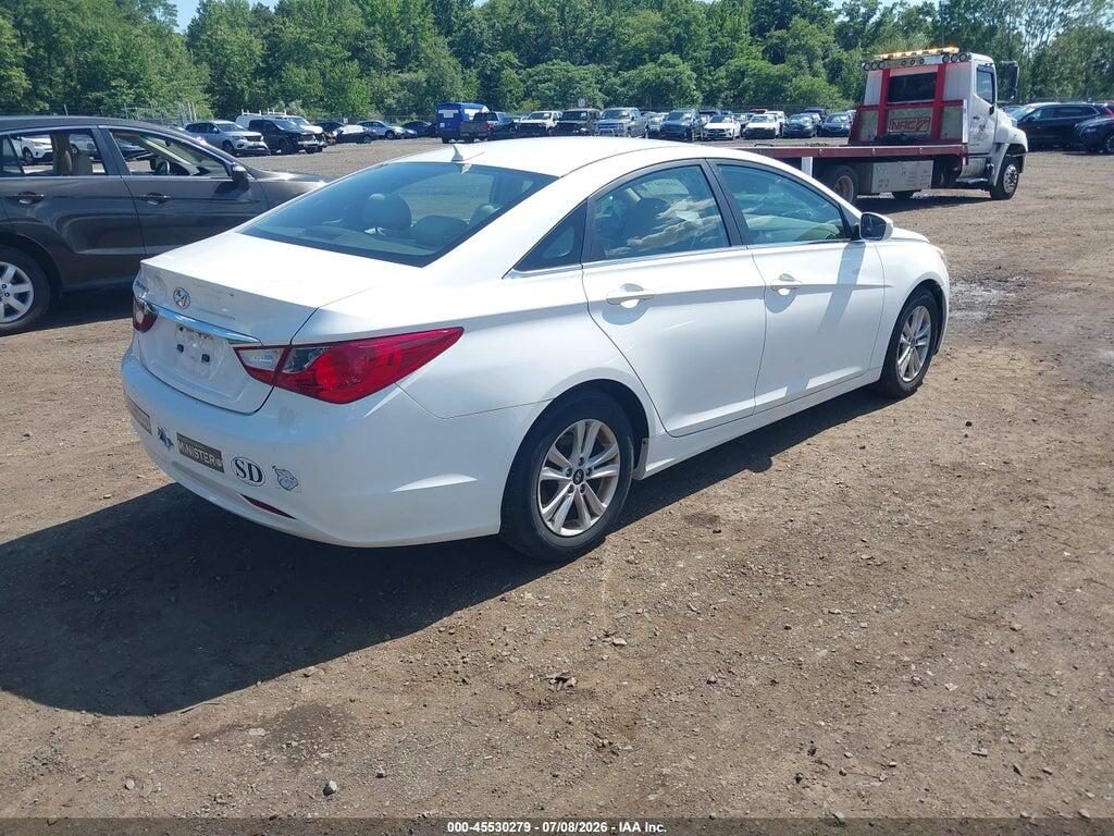5NPEB4AC3DH701530 2013 HYUNDAI SONATA photo no. 4