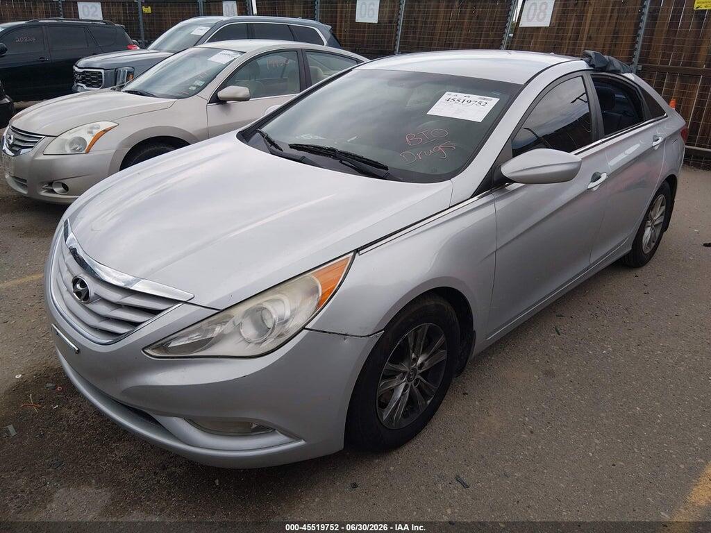 5NPEB4AC5DH653495 2013 HYUNDAI SONATA photo no. 2
