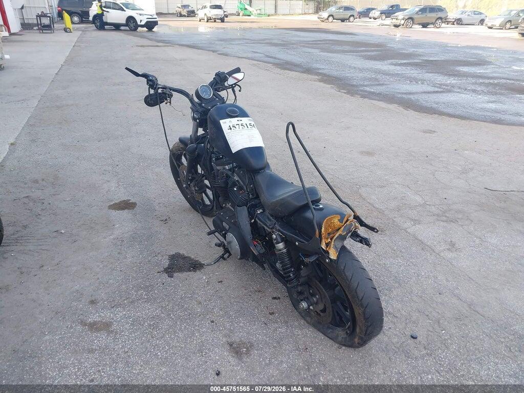 1HD4LE211LB423012 2020 HARLEY-DAVIDSON XL883 photo no. 3