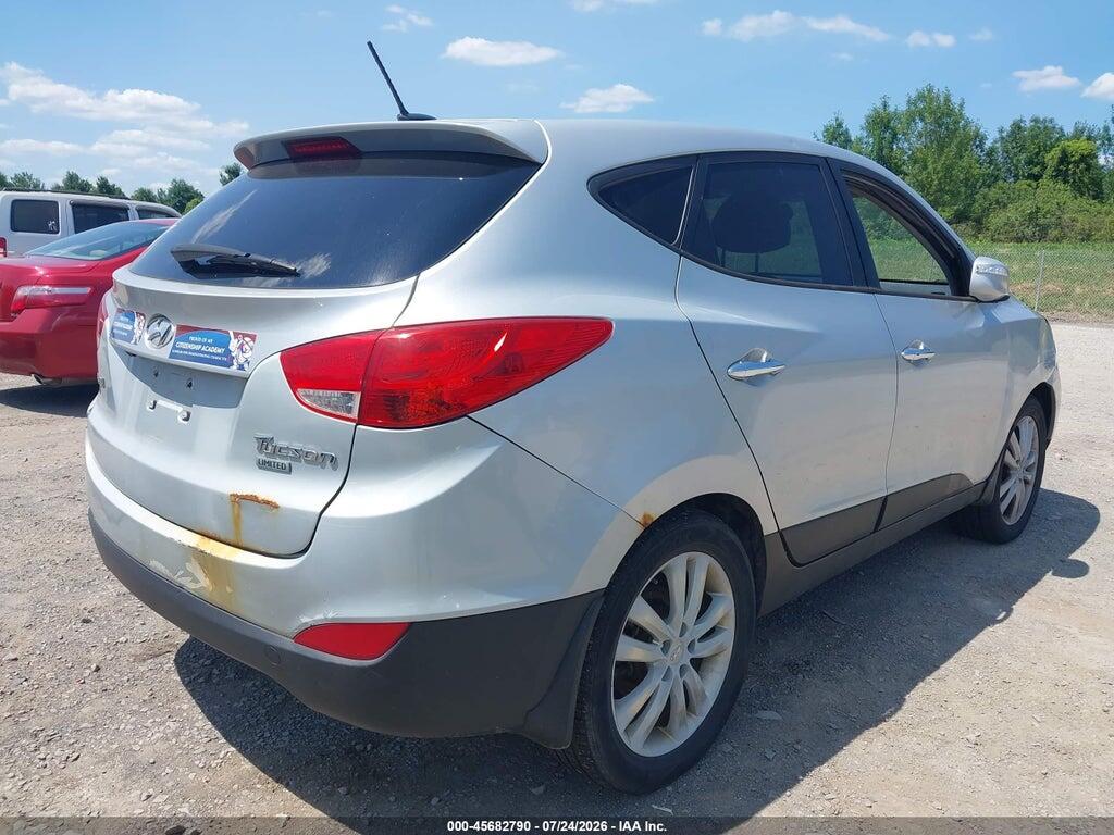 KM8JUCAC2DU623374 2013 HYUNDAI TUCSON photo no. 4