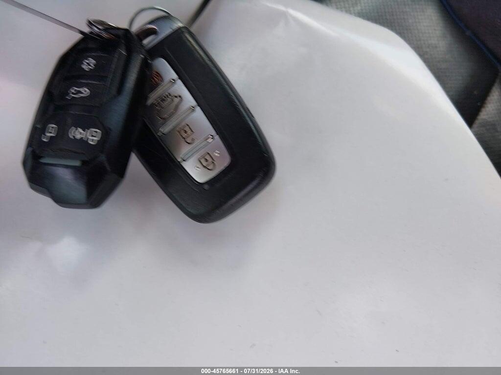 KMHTC6AE3DU180778 2013 HYUNDAI VELOSTER photo no. 11