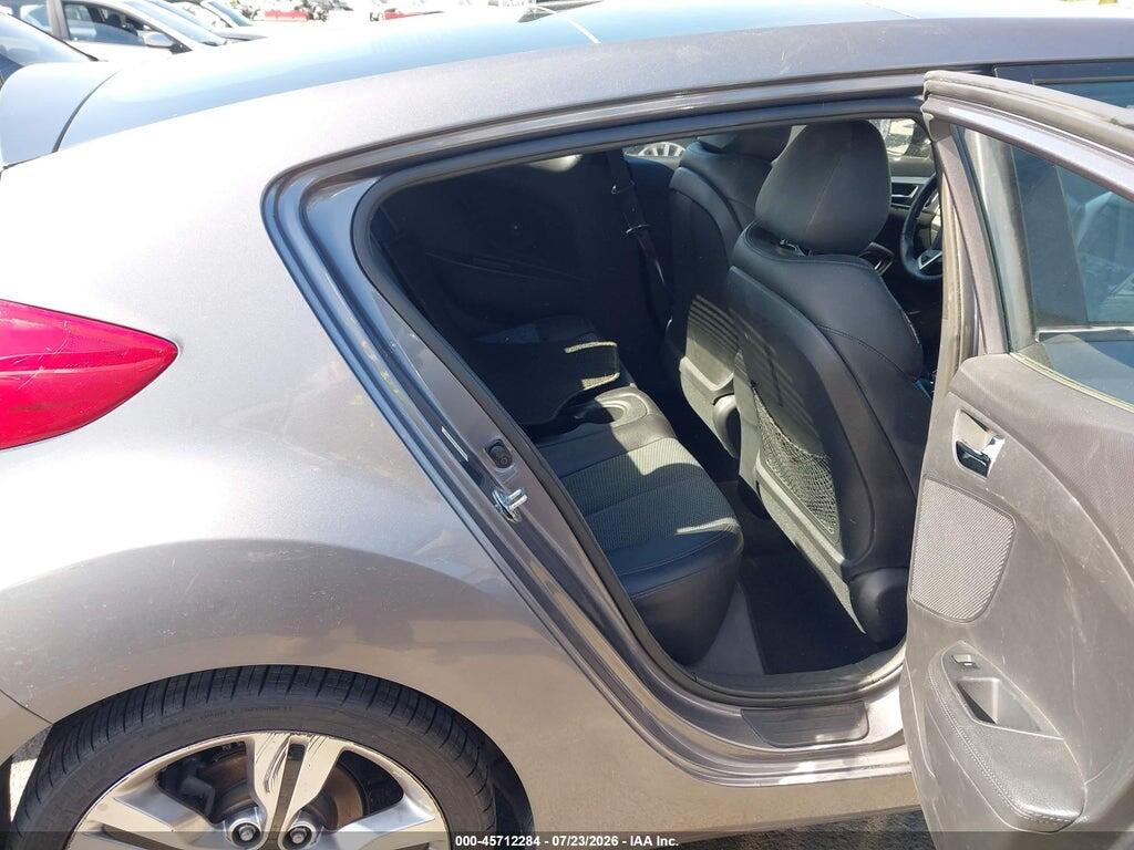KMHTC6AD8DU101595 2013 HYUNDAI VELOSTER photo no. 8