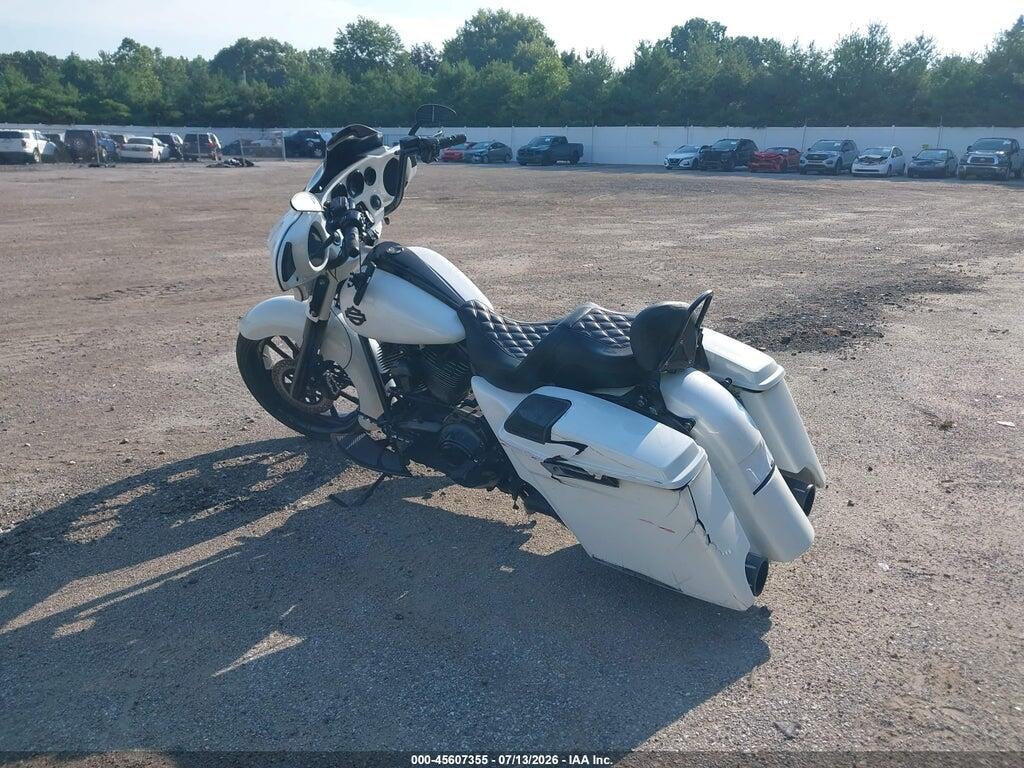 1HD1KRM18FB649529 2015 HARLEY-DAVIDSON FLHXS photo no. 3
