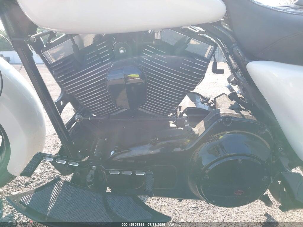 1HD1KRM18FB649529 2015 HARLEY-DAVIDSON FLHXS photo no. 9