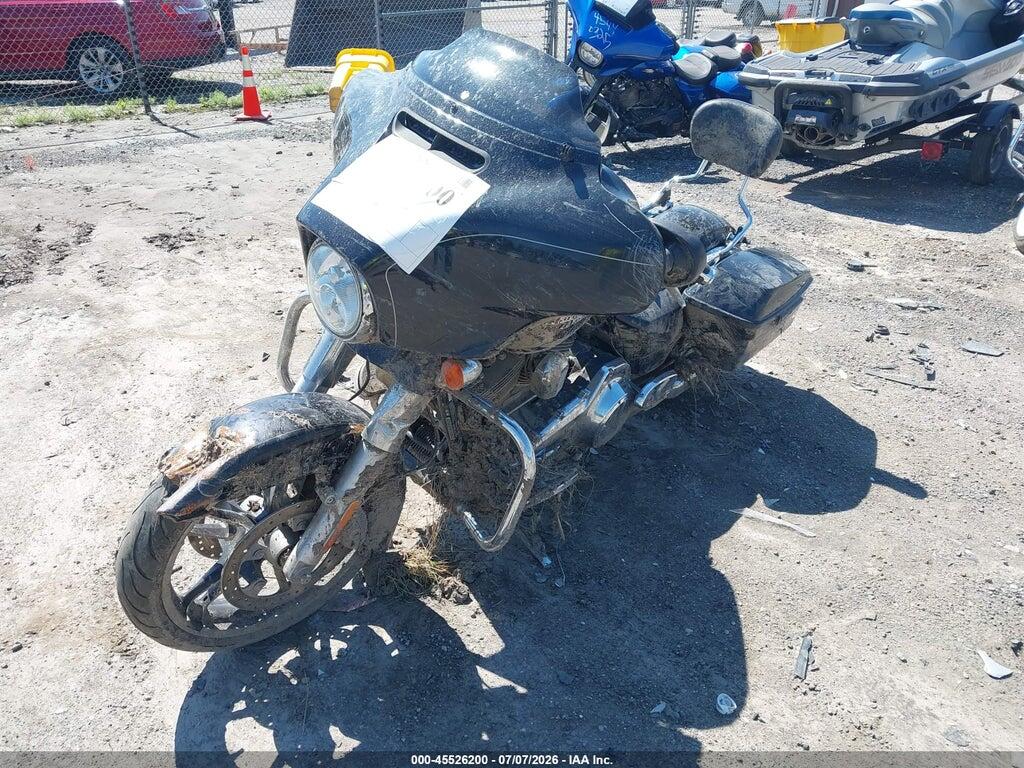 1HD1KRM14FB704848 2015 HARLEY-DAVIDSON FLHXS photo no. 2