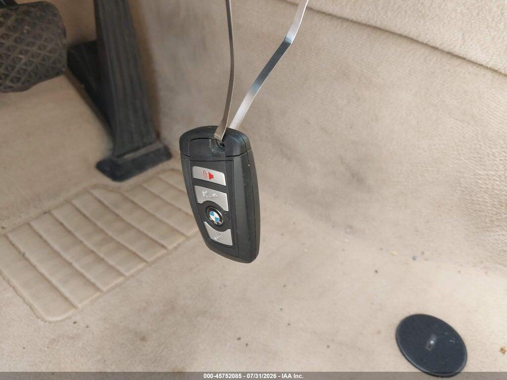 WBA5A5C51ED502567 2014 BMW 528I photo no. 11