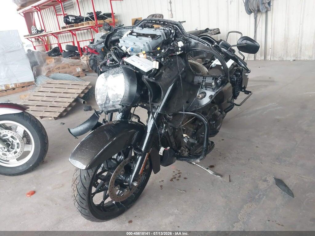 1HD1KTP16LB601922 2020 HARLEY-DAVIDSON FLTRXS photo no. 2