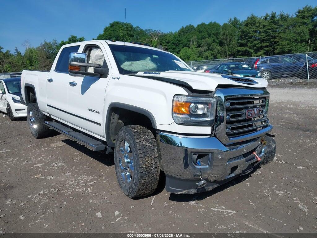 1GT12TEY3JF255318 2018 GMC SIERRA 2500HD photo no. 1