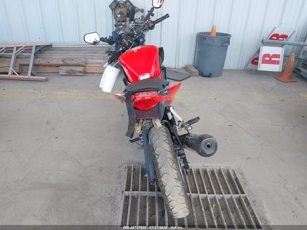 MLHNC5214F5101728 2015 HONDA CB300 photo no. 6