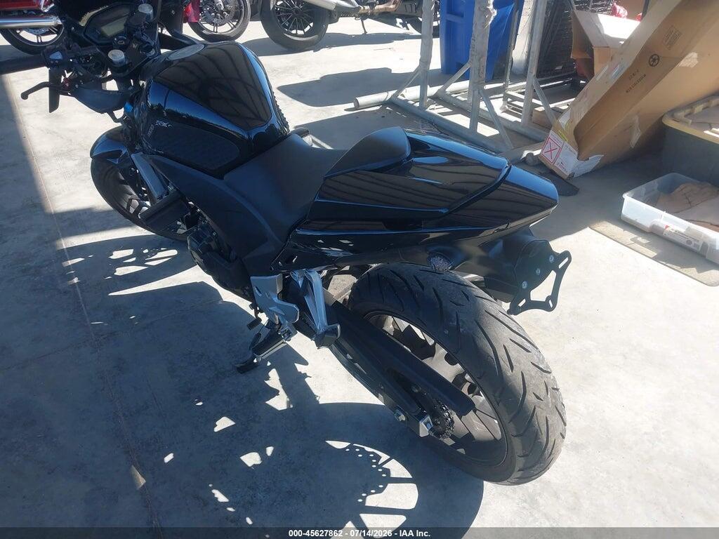 MLHPC446XF5200498 2015 HONDA CBR500 photo no. 3