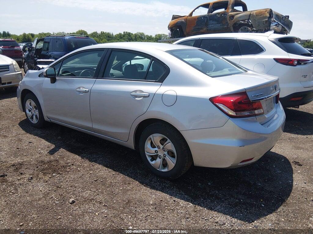 19XFB2F57FE056178 2015 HONDA CIVIC photo no. 3