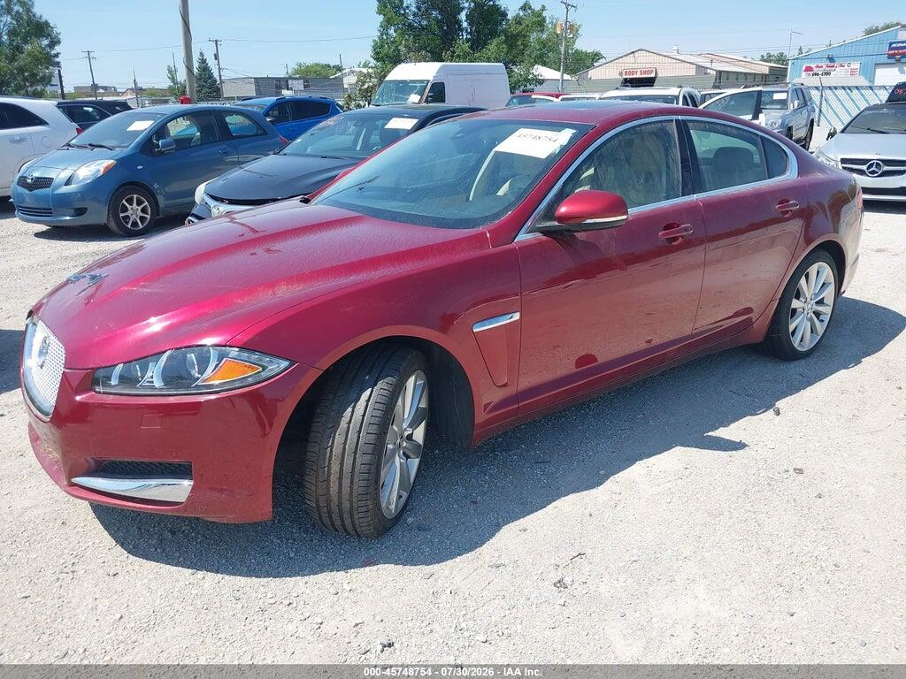 SAJWJ0EF4D8S83838 2013 JAGUAR XF photo no. 2