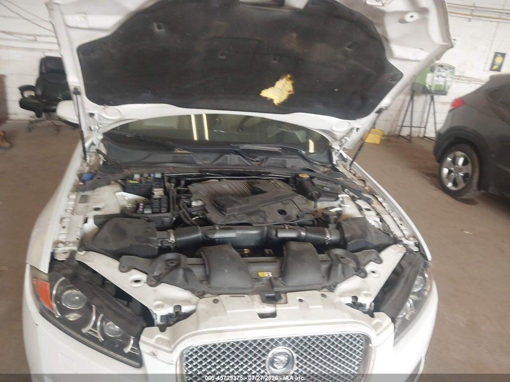 SAJWJ0EF7D8S88645 2013 JAGUAR XF photo no. 10