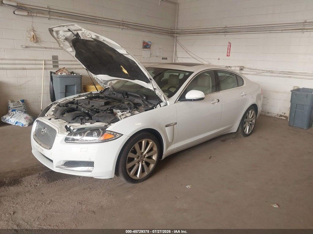 SAJWJ0EF7D8S88645 2013 JAGUAR XF photo no. 2