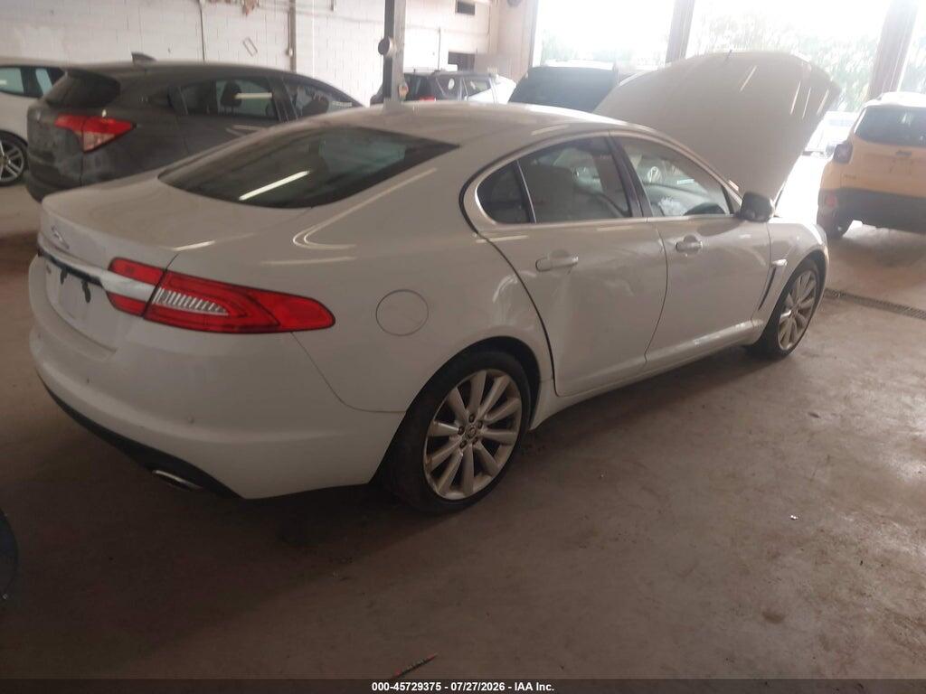 SAJWJ0EF7D8S88645 2013 JAGUAR XF photo no. 4