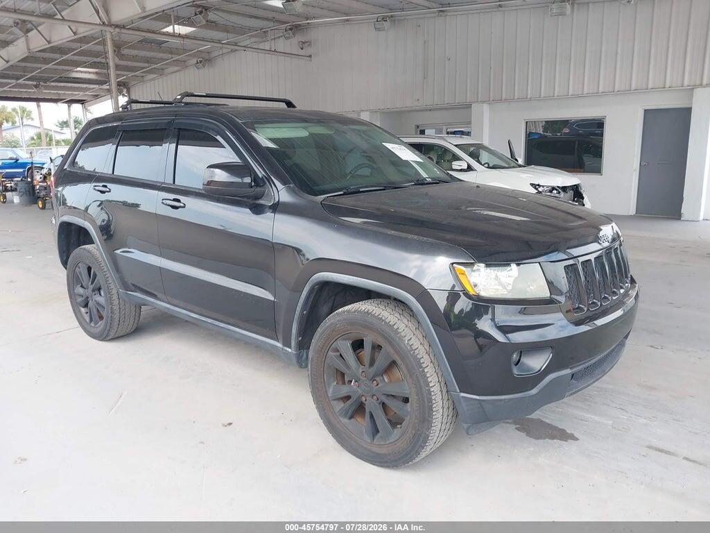 1C4RJFAT2DC577956 2013 JEEP GRAND CHEROKEE photo no. 1
