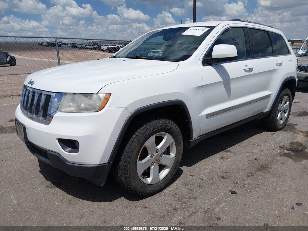 1C4RJFAT3DC571406 2013 JEEP GRAND CHEROKEE photo no. 2