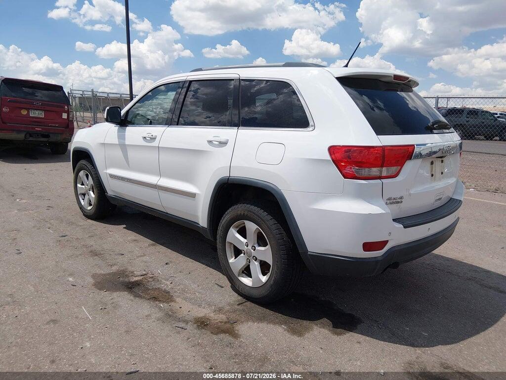 1C4RJFAT3DC571406 2013 JEEP GRAND CHEROKEE photo no. 3