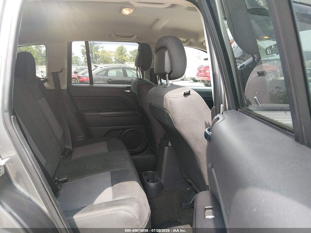 1C4NJDBB9DD210524 2013 JEEP COMPASS photo no. 8
