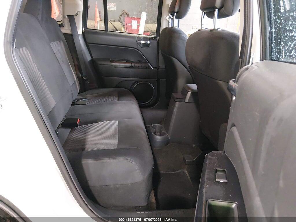 1C4NJDBB4DD275099 2013 JEEP COMPASS photo no. 8